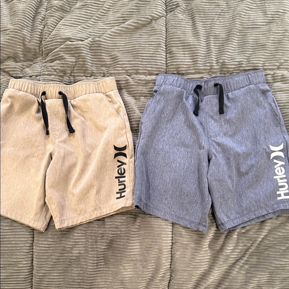 2 pack Hurley Kids' Shorts - Beige and Blue size 5/6 *price for both*
